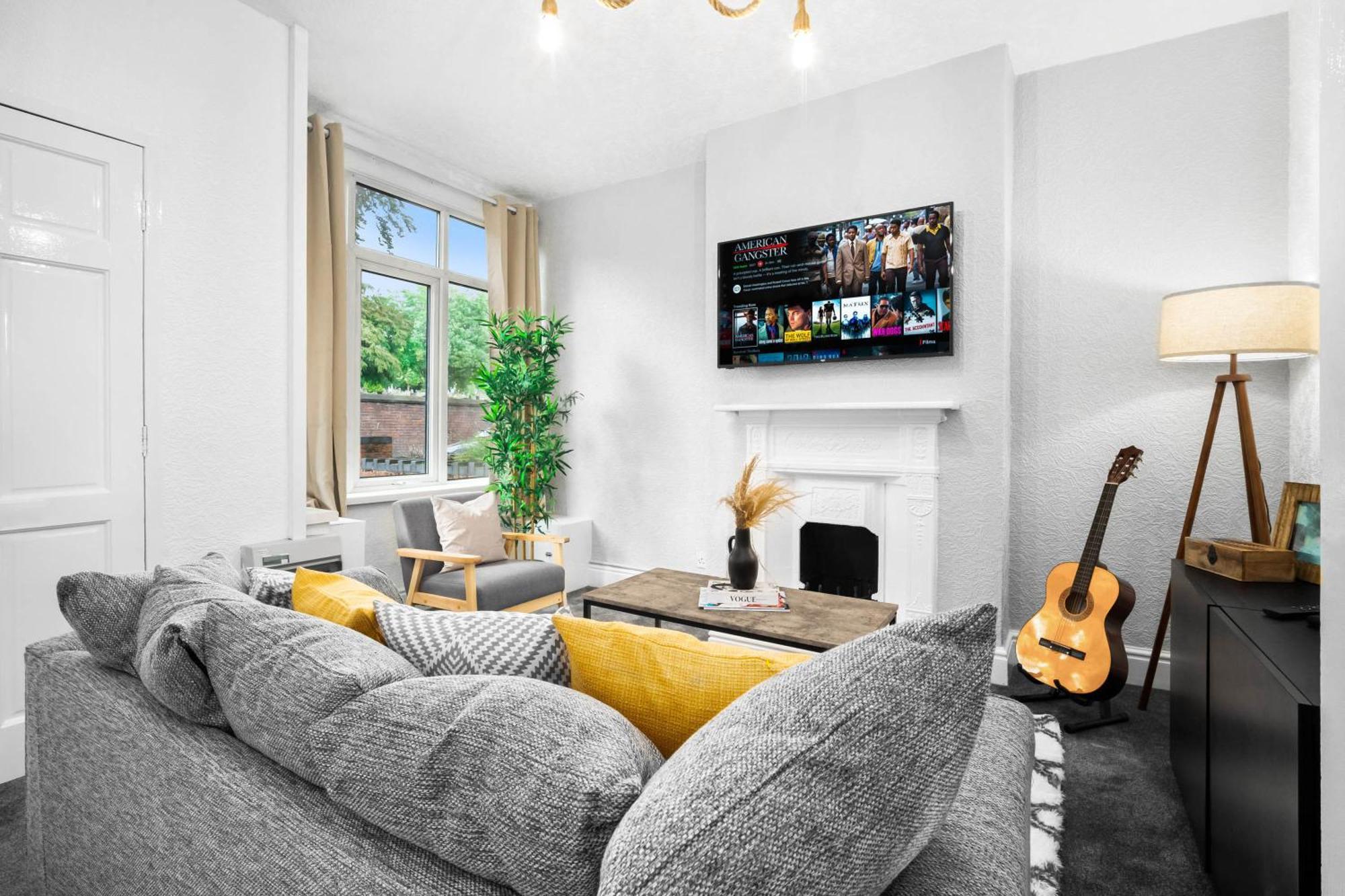 Stylish 3 Bedroom House - 6 Guests - Garden - Parking - Netflix - Wifi - 17M Birmingham Exteriér fotografie